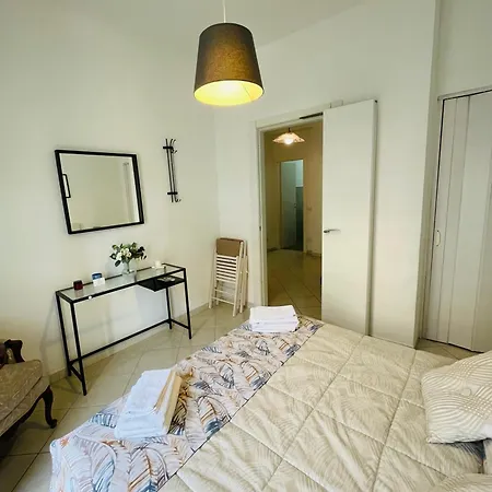 Apartment Nicole's Appartament-a 15 Min Dal Duomo *